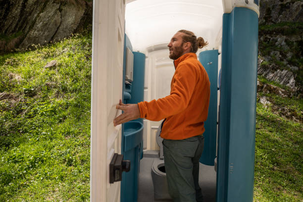 Portable Toilet Options We Offer in Wintersville, OH